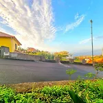 Casa de Férias Near Levadas And Pico Ruivo, Madeira Getaway With Terrace Views Santana (Madeira)