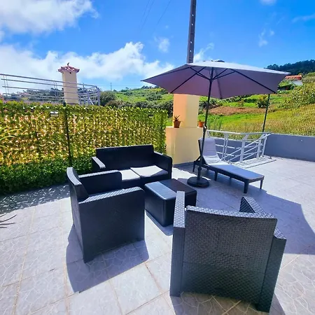 Near Levadas And Pico Ruivo, Santana Madeira Getaway With Terrace Views Holiday home