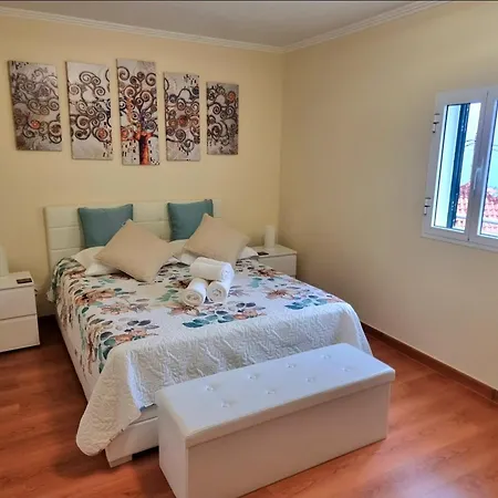 Near Levadas And Pico Ruivo, Santana Madeira Getaway With Terrace Views Holiday home *