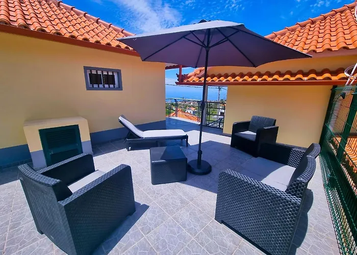 Near Levadas And Pico Ruivo, Madeira Getaway With Terrace Views 度假居 *