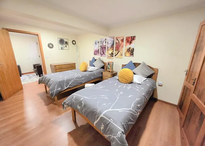 Near Levadas And Pico Ruivo, Madeira Getaway With Terrace Views *