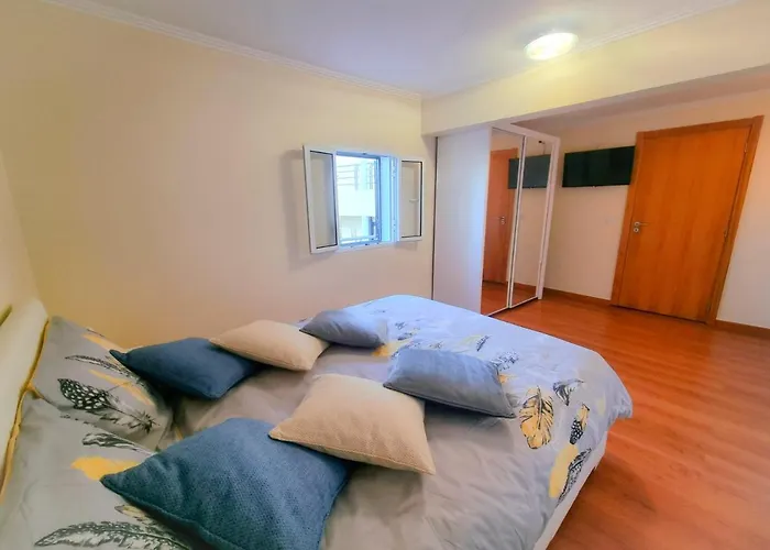 Holiday home Near Levadas And Pico Ruivo, Santana Madeira Getaway With Terrace Views Santana (Madeira)