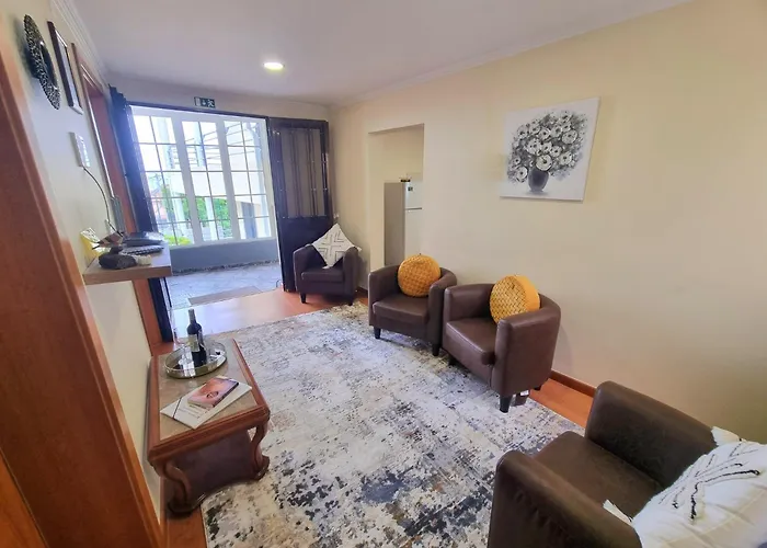Near Levadas And Pico Ruivo, Madeira Getaway With Terrace Views * סנטנה